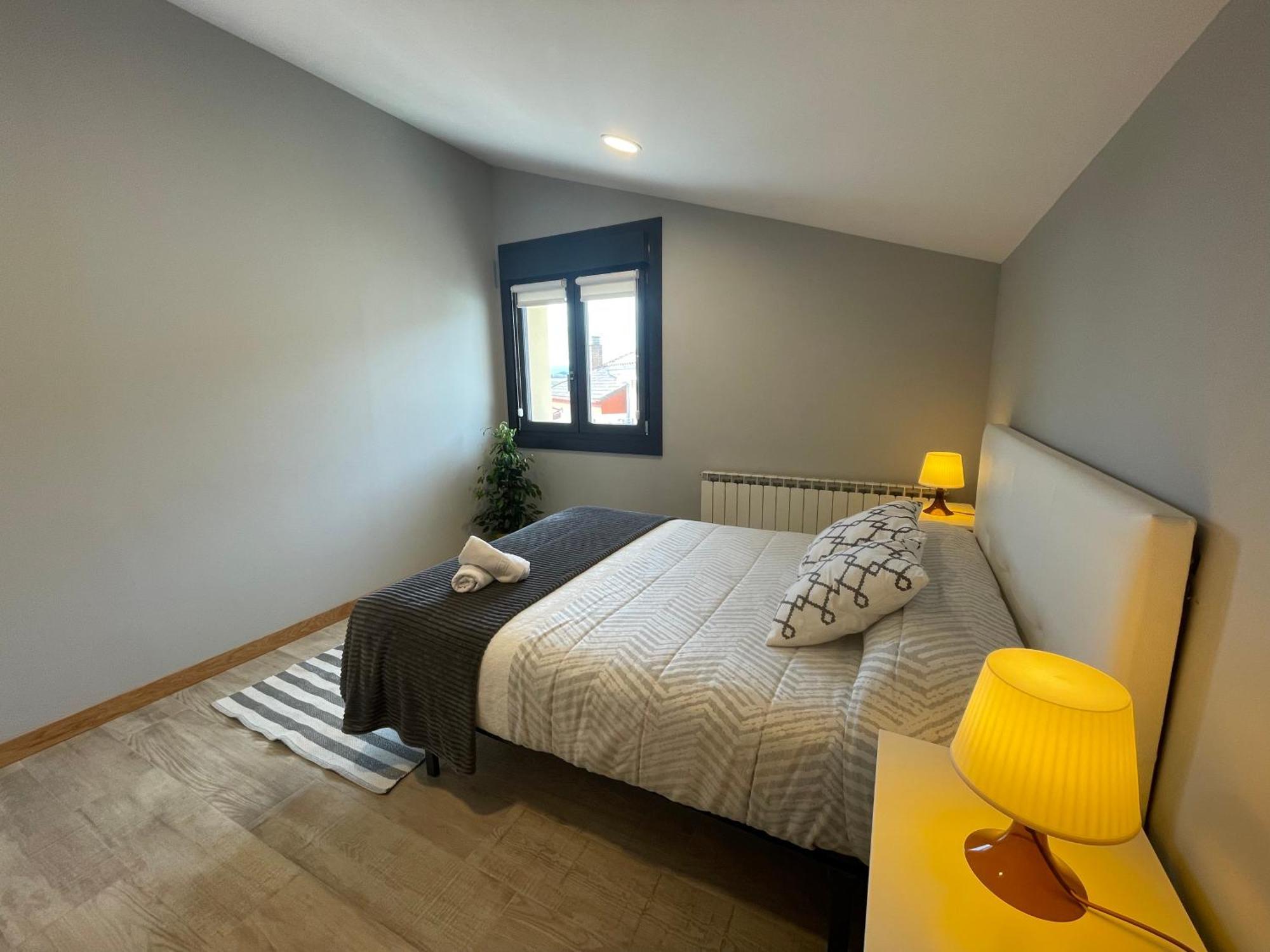 Apartamentos Montejurra Айеги Экстерьер фото